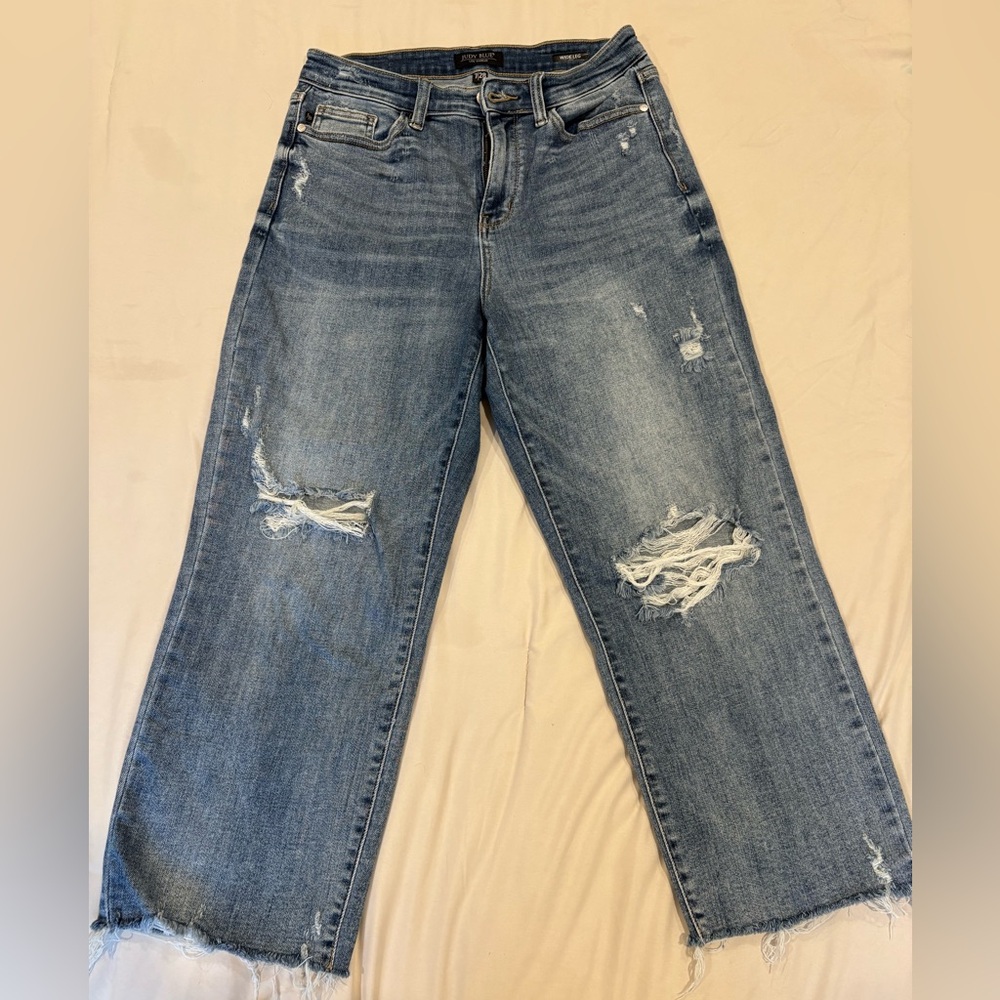 Judy Blue Distressed Wide-Leg Crop Jeans | Size 7/28 | NWOT | Cool Girl Denim